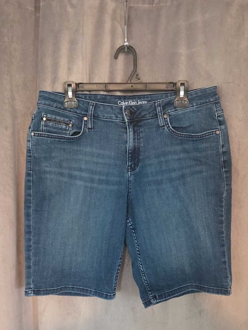 Calvin Klein Jeans Size 14 Blue Denim Bermuda Shorts - Classic Mid Wash